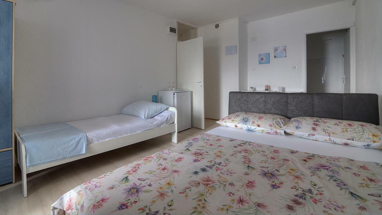 Apartments & Rooms Josephine 센 외부 사진